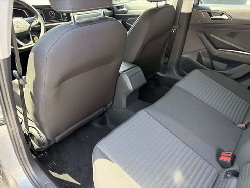 Certified 2024 Volkswagen Jetta S FWD image 10