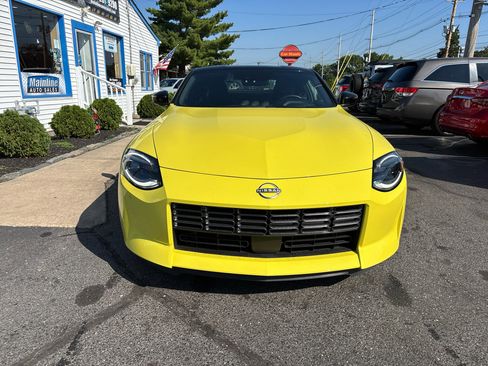 Used 2024 Nissan Z Performance w/ Floor Mat Package image 11