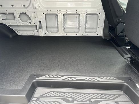 New 2026 Ford Transit 250 148 Medium Roof Extended AWD image 11