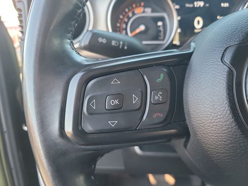Used 2021 Jeep Wrangler Sport AWD/4WD image 24