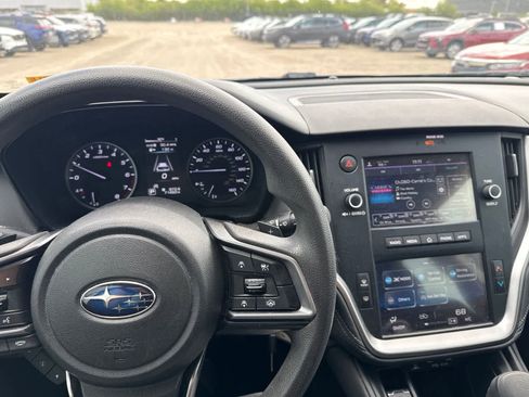 Used 2020 Subaru Outback AWD/4WD image 19