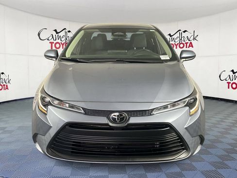Used 2024 Toyota Corolla LE FWD image 3