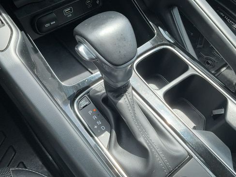 Used 2023 Kia Telluride S w/ S Sunroof Package FWD image 15