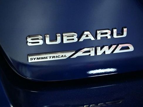 Certified 2025 Subaru Crosstrek 2.0i Premium image 12