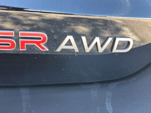 Used 2025 Nissan Kicks SR w/ SR Premium Package AWD/4WD image 33