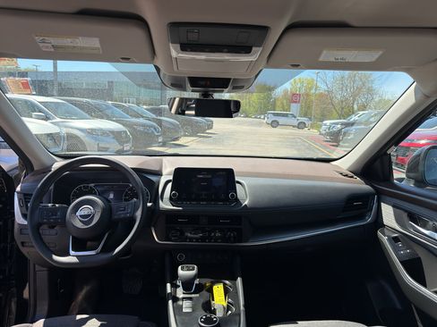 Certified 2023 Nissan Rogue SV AWD/4WD image 28