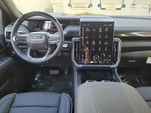 New 2026 GMC Yukon Elevation image 16