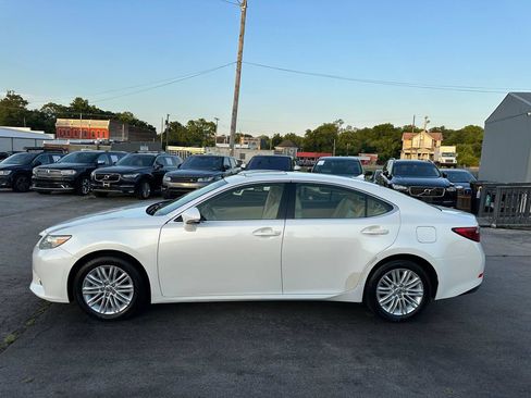 Used 2013 Lexus ES 350 w/ Luxury Pkg FWD image 7