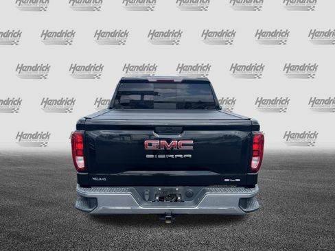 Used 2019 GMC Sierra 1500 SLE w/ SLE Value Package AWD/4WD image 9