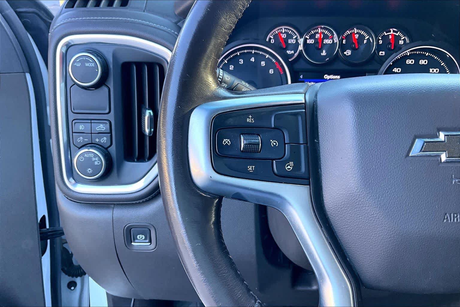 Used 2020 Chevrolet Silverado 1500 RST w/ All-Star Edition RWD image 23