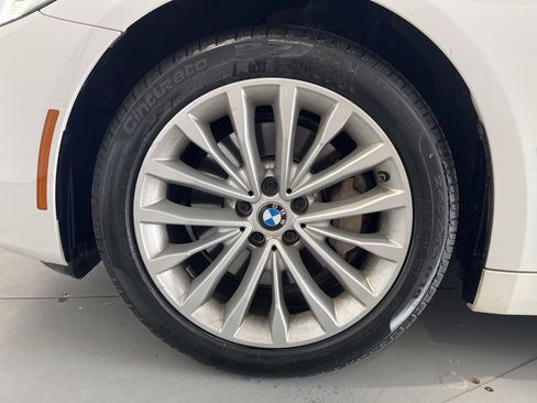 Used 2022 BMW 530i xDrive w/ Premium Package AWD/4WD image 15