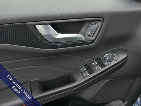 Used 2025 Ford Escape ST-Line w/ Equipment Group 301A image 10