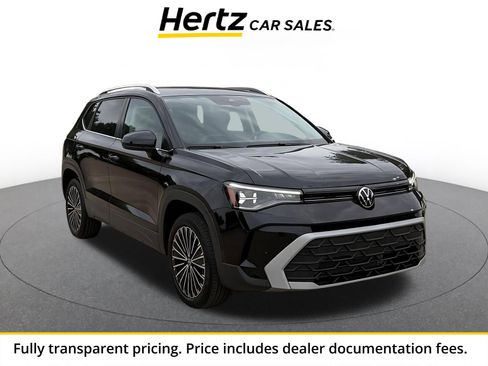 Used 2025 Volkswagen Taos SE FWD image 1