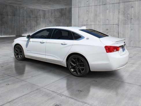 Used 2019 Chevrolet Impala LT w/ Sunroof and Spoiler Package FWD image 3