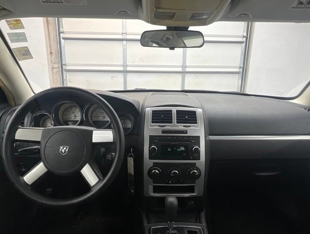 Used 2009 Dodge Charger SE RWD image 9