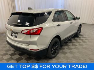 Used 2020 Chevrolet Equinox LS w/ LS Convenience Package AWD/4WD video 3