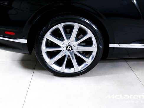 Used 2021 Bentley Continental GT image 28