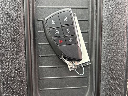 Used 2023 Chevrolet Suburban Premier RWD image 63