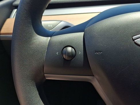 Used 2020 Tesla Model Y Performance AWD/4WD image 24