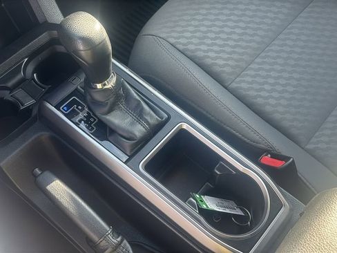 Used 2023 Toyota Tacoma SR5 image 21