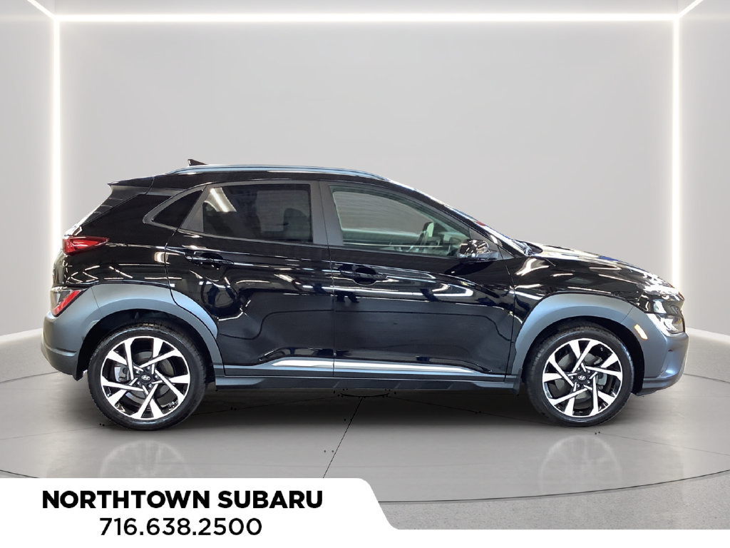Used 2023 Hyundai Kona Limited AWD/4WD image 6