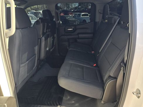 Used 2024 GMC Sierra 1500 Pro w/ Graphite Edition image 11