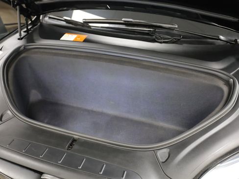 Used 2016 Tesla Model X 75D image 43