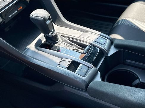 Used 2019 Honda Civic EX image 12