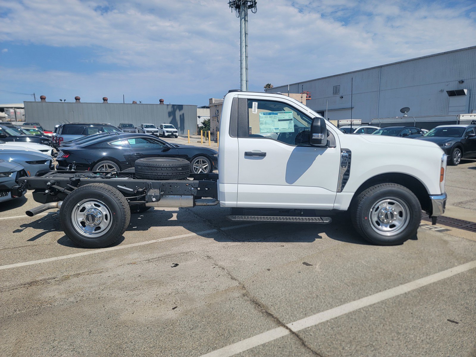 New 2025 Ford F350 2WD Regular Cab Super Duty image 3