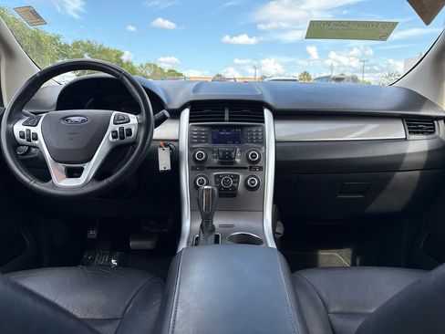 Used 2012 Ford Edge SEL FWD image 2