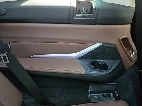 Used 2020 BMW X7 xDrive40i w/ Premium Package image 49