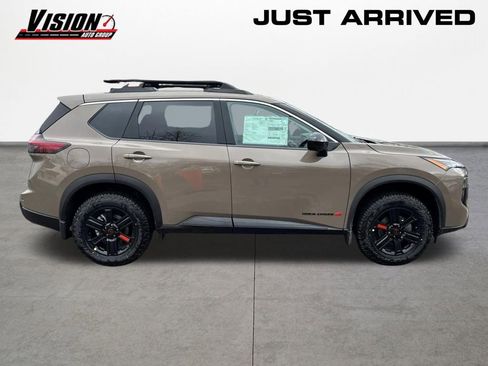 New 2026 Nissan Rogue SV AWD/4WD image 4