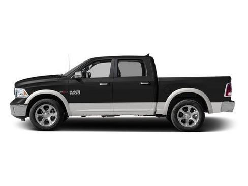 Used 2016 RAM 1500 Laramie w/ Convenience Group AWD/4WD image 13