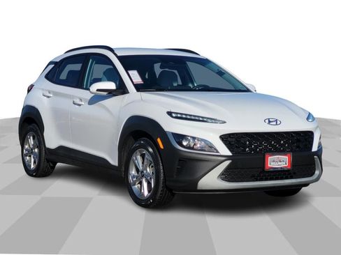 Used 2023 Hyundai Kona SEL image 1