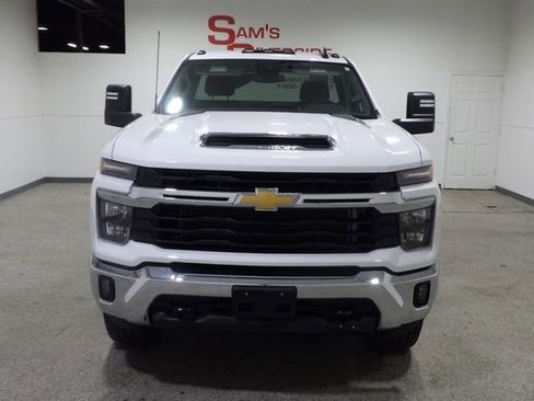 Used 2024 Chevrolet Silverado 3500 LT w/ Convenience Package image 6