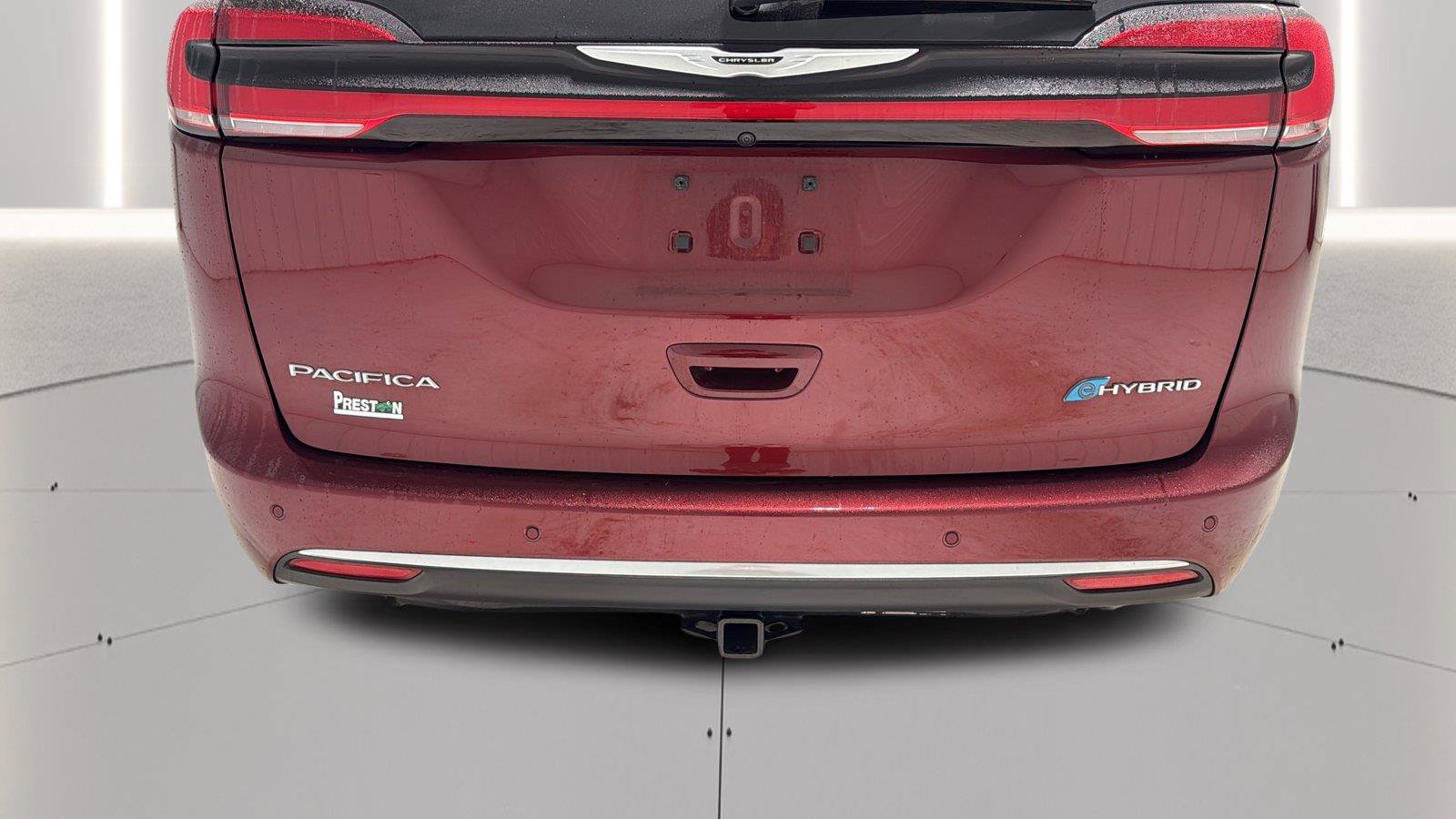 Used 2023 Chrysler Pacifica Pinnacle FWD image 34