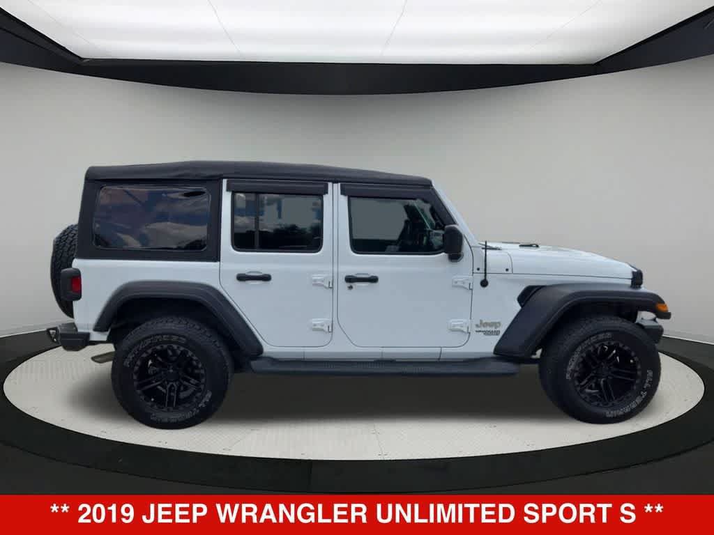 Used 2019 Jeep Wrangler Unlimited Sport S AWD/4WD image 8