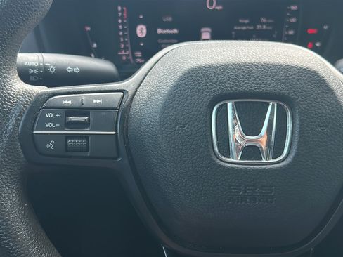 Used 2023 Honda Accord EX image 25