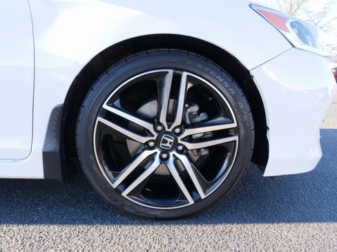 Used 2016 Honda Accord Sport image 11