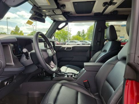 New 2026 Ford Bronco Big Bend w/ Black Diamond Package AWD/4WD image 18