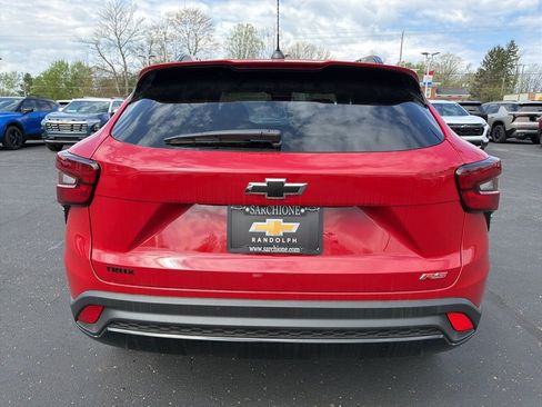 New 2026 Chevrolet Trax RS FWD image 26