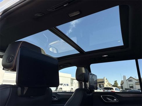 Used 2021 GMC Yukon XL AT4 w/ Rear Media and Nav Package image 20