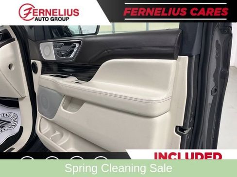 Used 2023 Lincoln Navigator Black Label AWD/4WD image 18