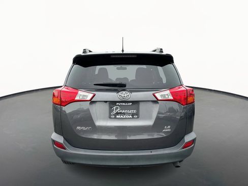 Used 2013 Toyota RAV4 LE image 4