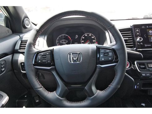 Used 2026 Honda Ridgeline Black Edition image 14