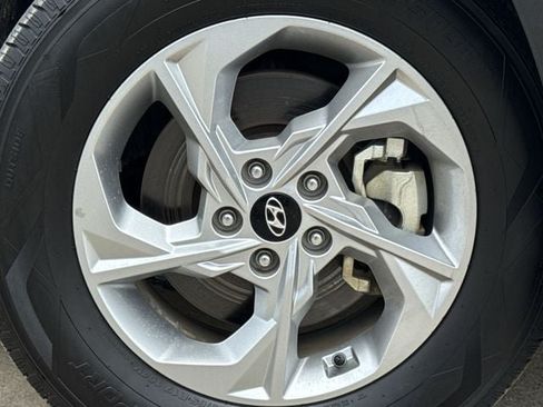 Used 2023 Hyundai Tucson SE FWD image 9