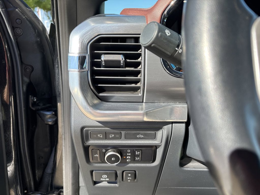 Used 2022 Ford F150 Lariat w/ Equipment Group 502A High AWD/4WD image 22