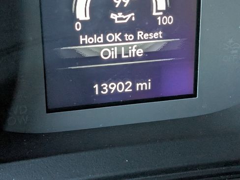 Used 2024 Jeep Wrangler Sport S image 26