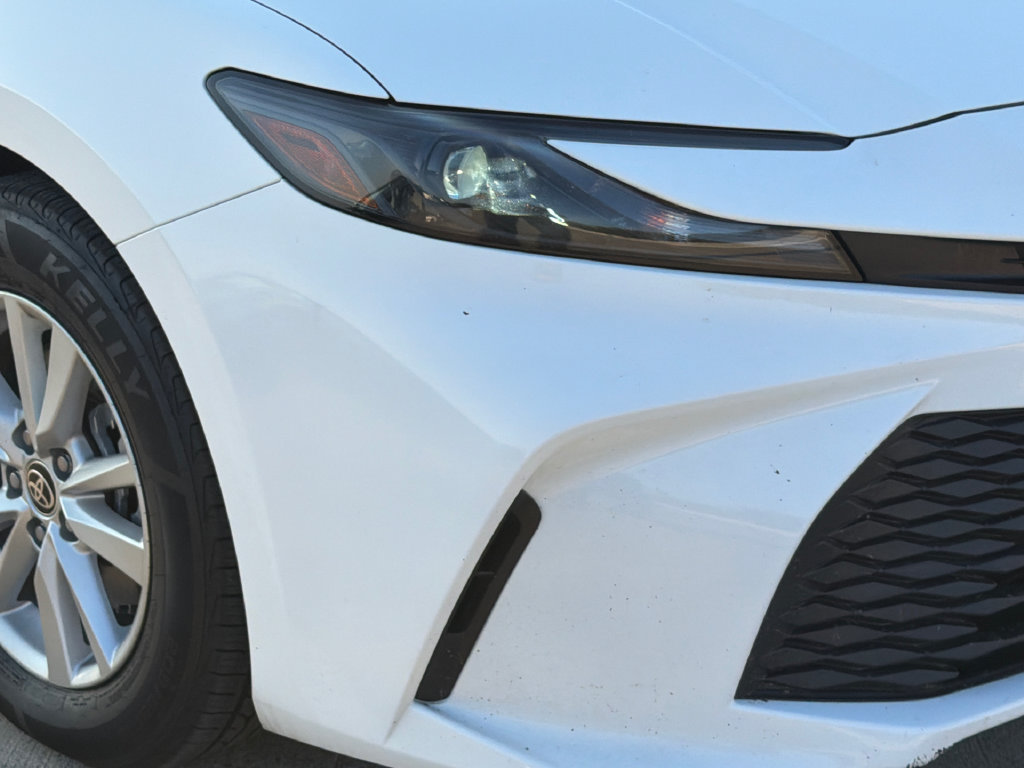 Used 2025 Toyota Camry LE FWD image 10