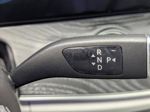 Used 2022 Mercedes-Benz E 350 Sedan image 12